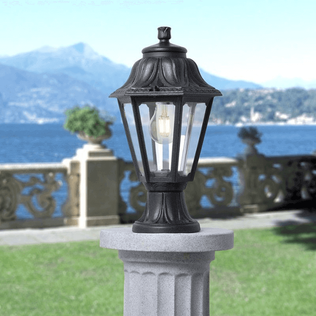 Fumagalli ANNA MIKROLOT Pedestal Lantern Product Installed