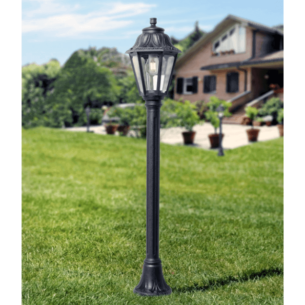 Fumagalli ANNA MIZAR Post Lantern Product Installed