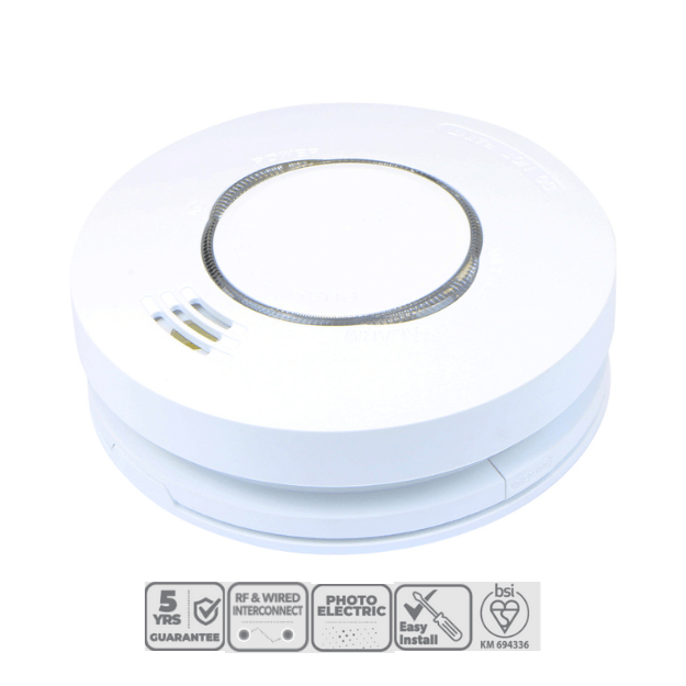 Red Arrow Mains Operated Smoke Alarm 5YR Replaceable RF/Wired Product Features